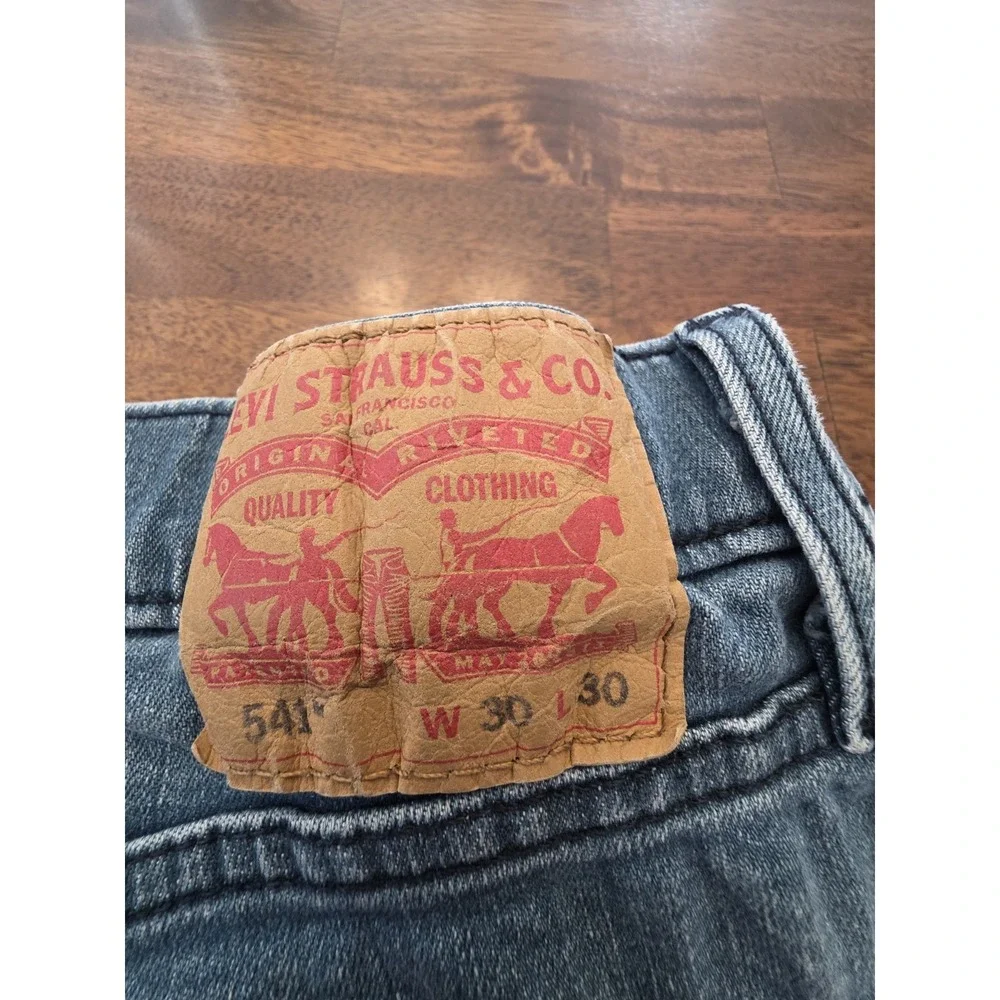 Levi's 541 Athletic Fit Men's Blue Jeans Size 30×30 Stretch